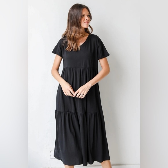 DressUp Make The Call Tiered Midi Dress Black Size‎ XL - Picture 1 of 5